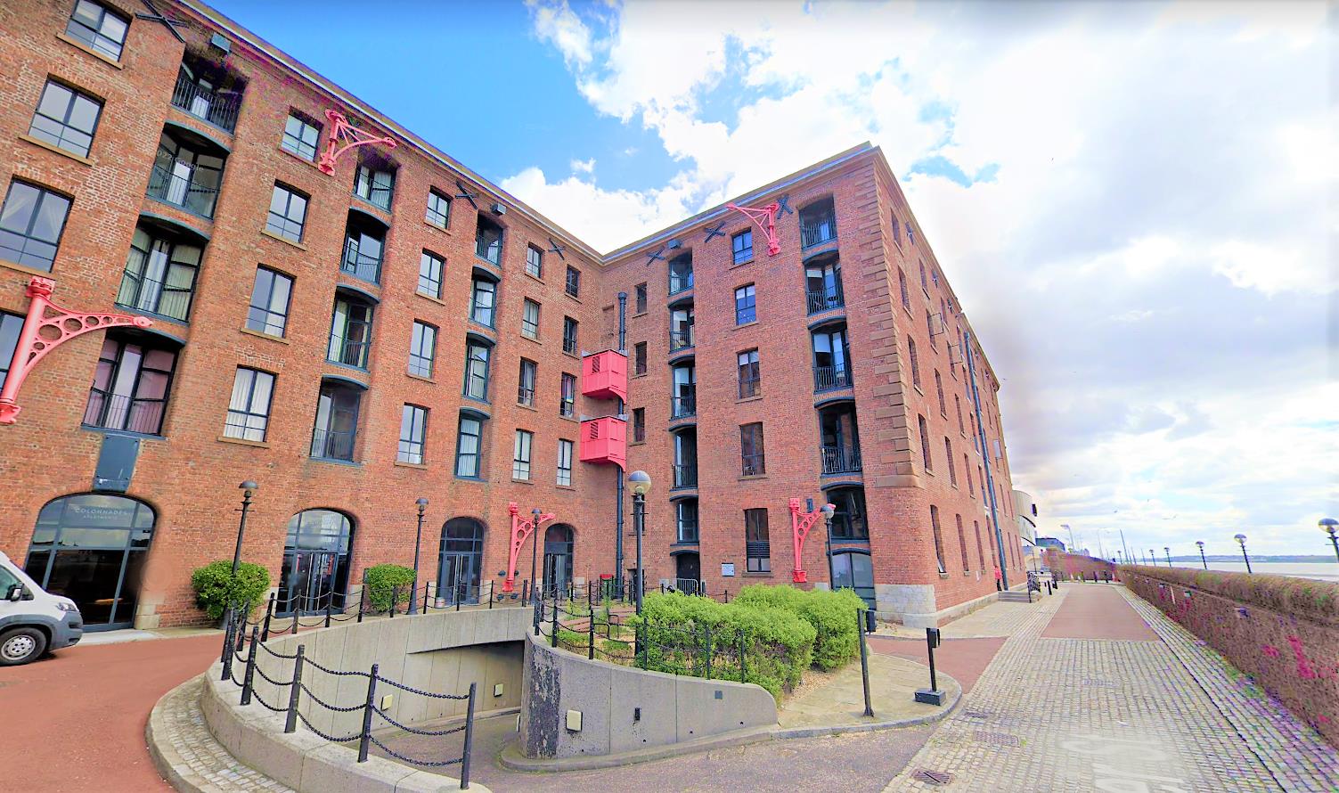 Albert Dock The Colonnades City Residential